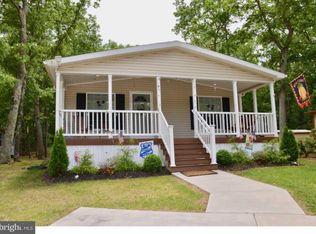 77 Skyline Dr, Sicklerville, NJ 08081