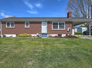 16441 Wyndale Rd, Abingdon, VA 24210