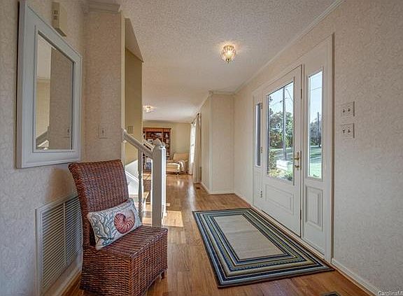 2nd image of 134 Harbourtown Dr