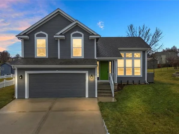817 Susan St, Kearney, MO 64060
