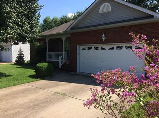 890 Green Wave Dr, Gallatin, TN 37066