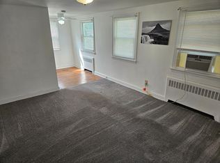 32 Lee St #B, Woodstown, NJ 08098
