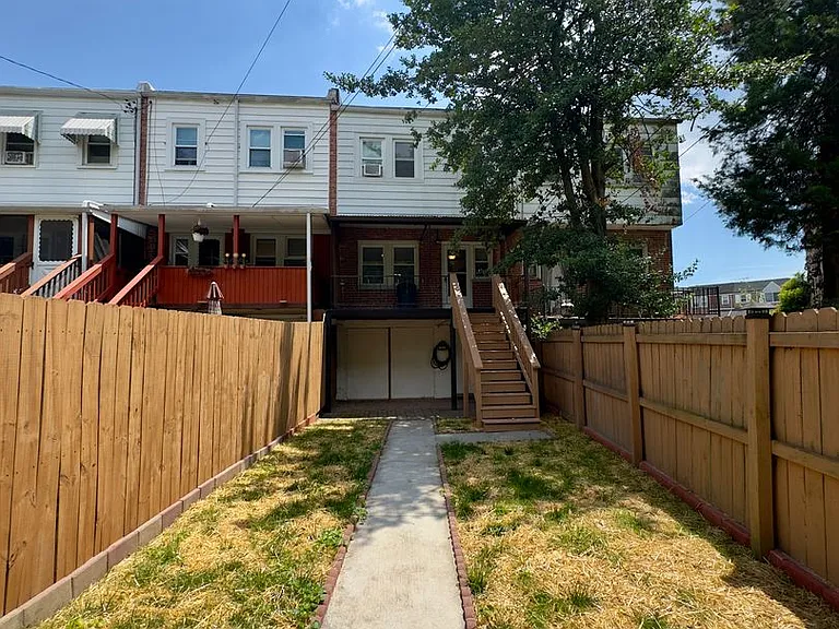 4 Warren Rd — Photo 10