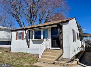 1355 Cherry Tree Rd, Aston, PA 19014