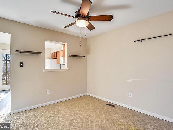 5th image of 6832 Chasewood Cir