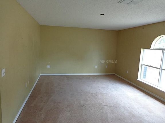 3rd image of 16573 Corner Lake Dr