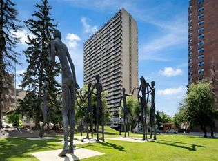 221 N 6th Ave SE #2012, Calgary, AB T2G 4Z9