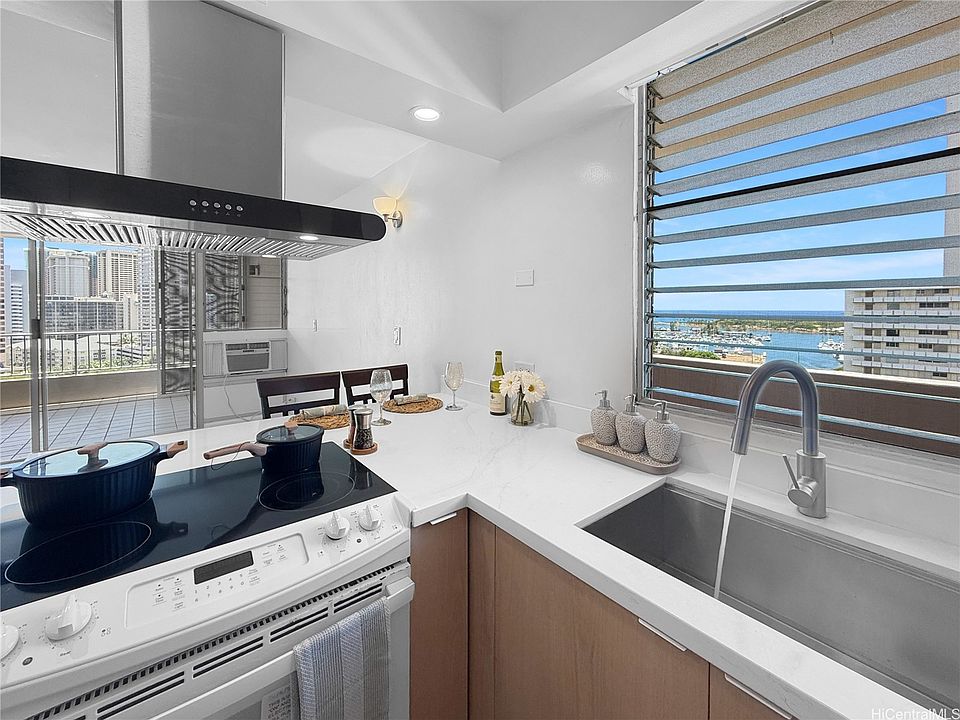 1st image of 1848 Kahakai Dr APT 1508