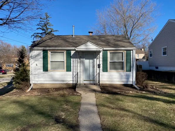 904 Glendale Ave #1, Rockford, IL 61108