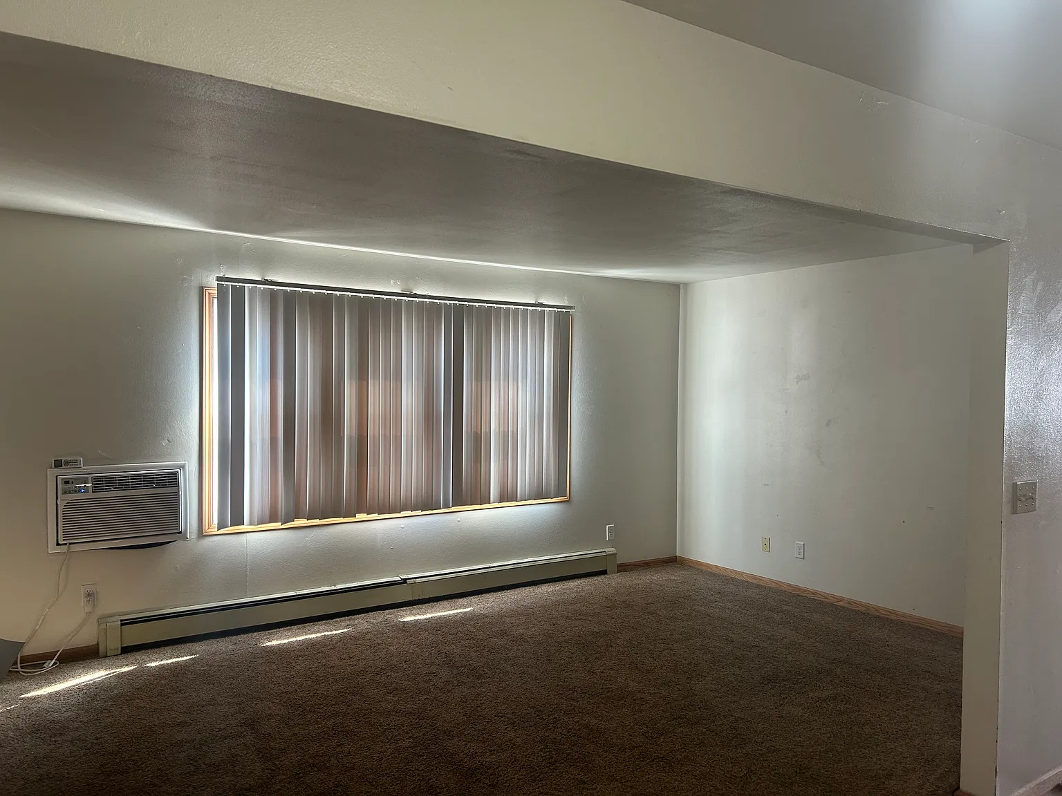 2 bed, 900 sqft, $975 — Photo 4