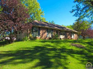 3126 SW Westwood Dr, Topeka, KS 66614