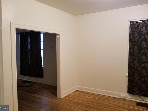 5th image of 844846 Washington St W