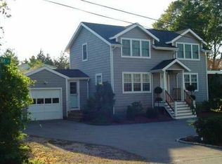 2 Pasadena Ave, Westerly, RI 02891