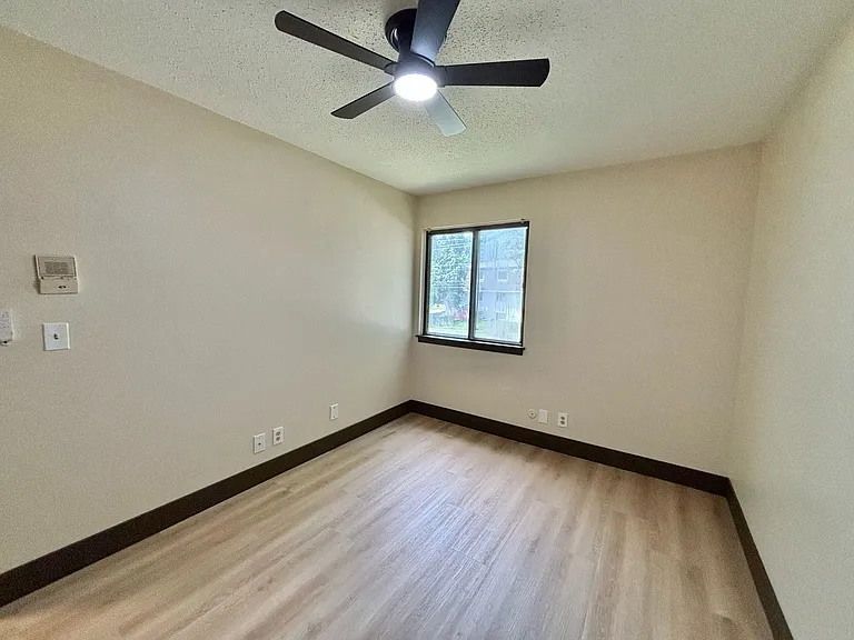 Breckenridge Davenport Apartments — Photo 126