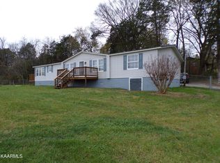 203 Hillvale Rd, Clinton, TN 37716