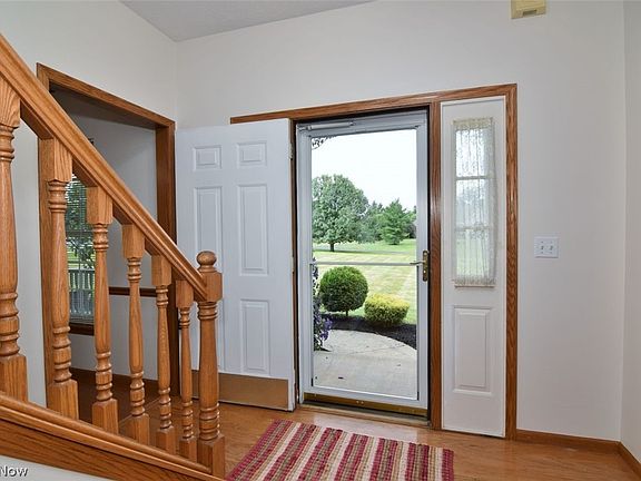 3rd image of 6967 Auburn Ridge Rd