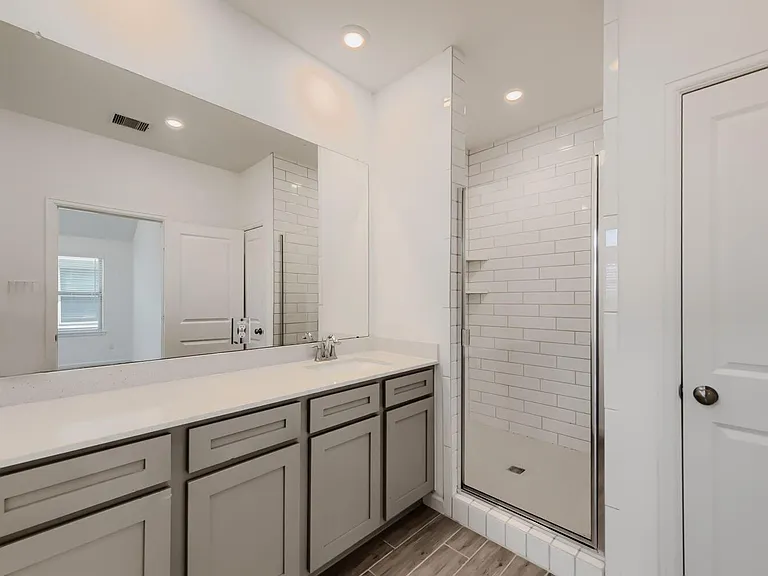 4146 Balboa Dr — Photo 15