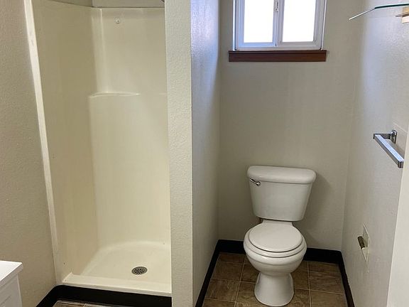 4th image of 808 S 2nd Ave Unit A