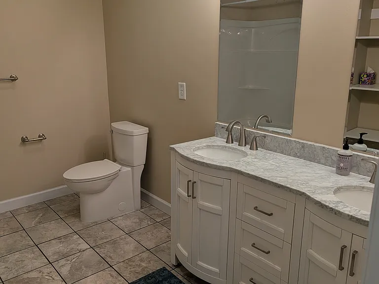 660 Jena Beth Dr — Photo 9