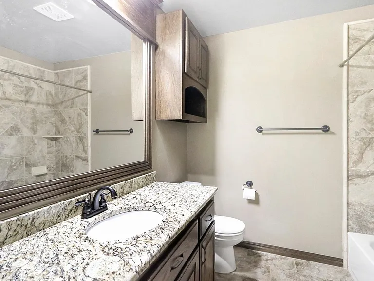 18401 Haslemere Ln — Photo 10