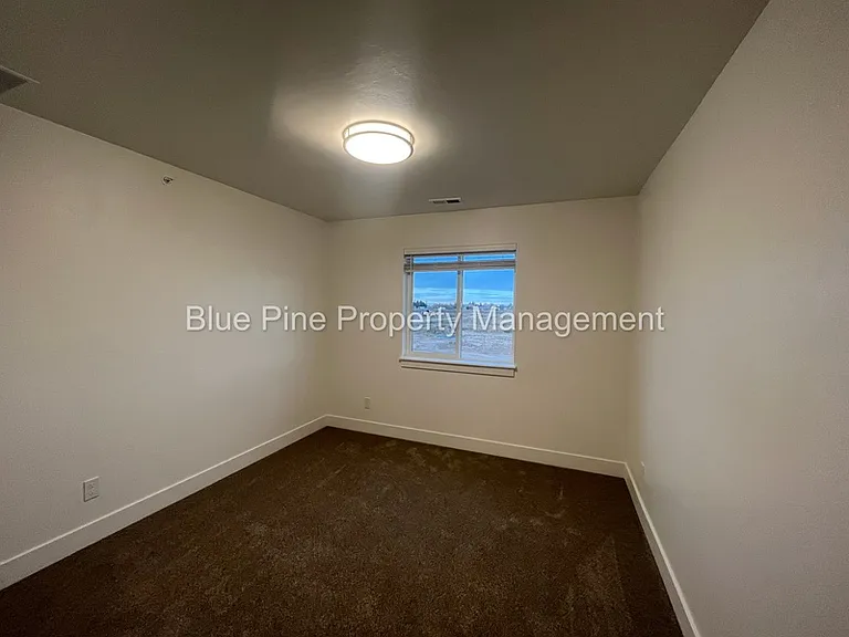6322 N Freedom Rd #4 — Photo 16