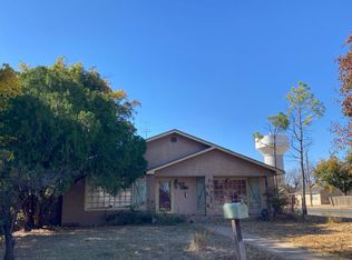 1015 Raleigh St, Plainview, TX 79072