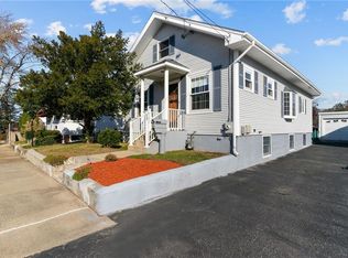 21 Kermit St, Woonsocket, RI 02895