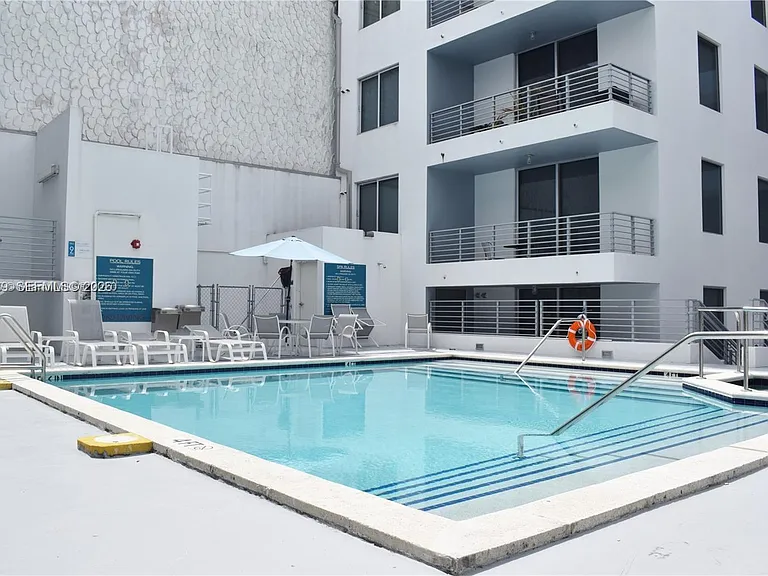 3339 Virginia St #207 — Photo 30