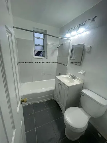 103 Chancellor Ave #26B Photo 1