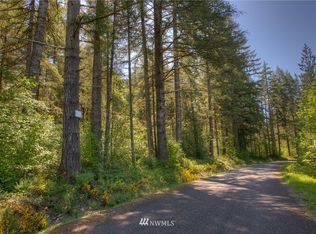 305 W 3rd St, Elma, WA 98541