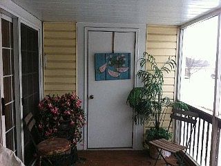 2nd image of 10277 Cambridge Dr