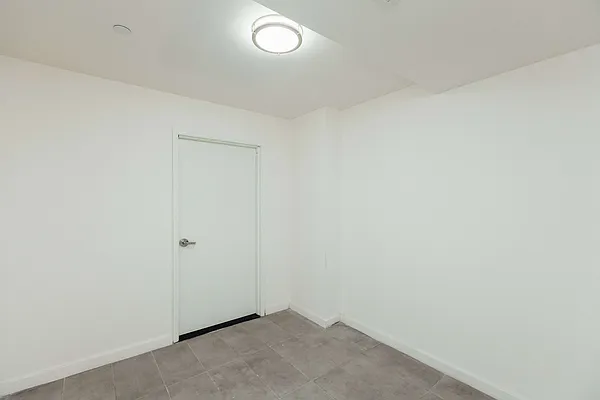 Rented by Nooklyn NYC LLC | media 23