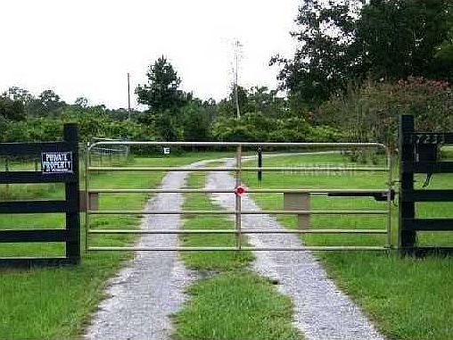 5th image of 17233 Opal Ln