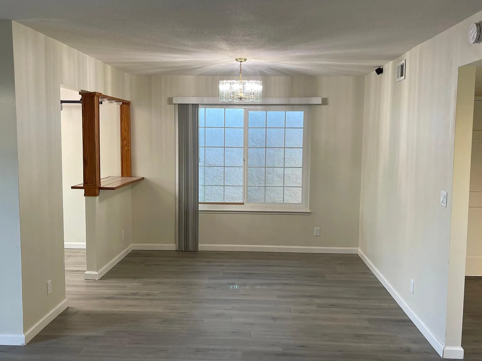 608 Lisa Way — Photo 3