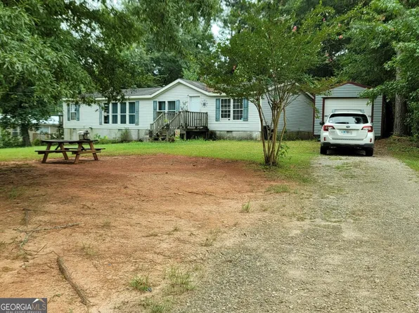 151 Hunters Ridge Dr, Monticello, GA 31064
