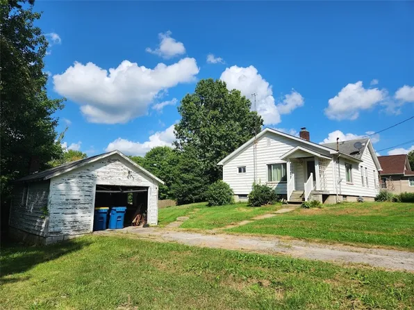 911 Marie Ave, New Castle, PA 16101