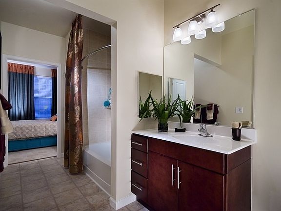 Second bedroom bathroom.