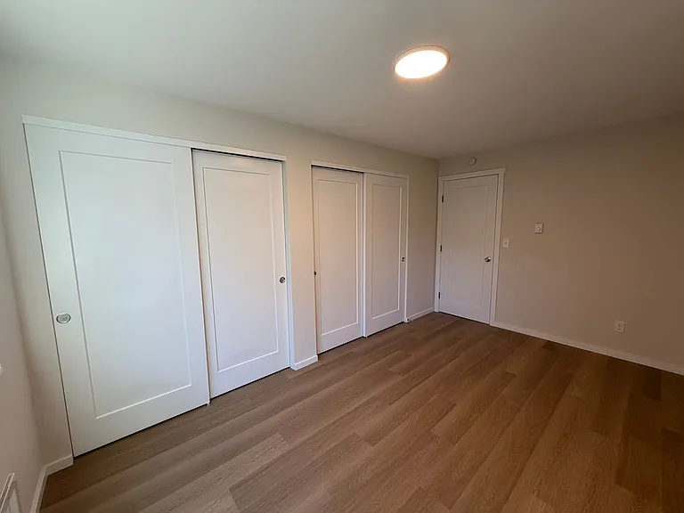 443 SW 154th St — Photo 10