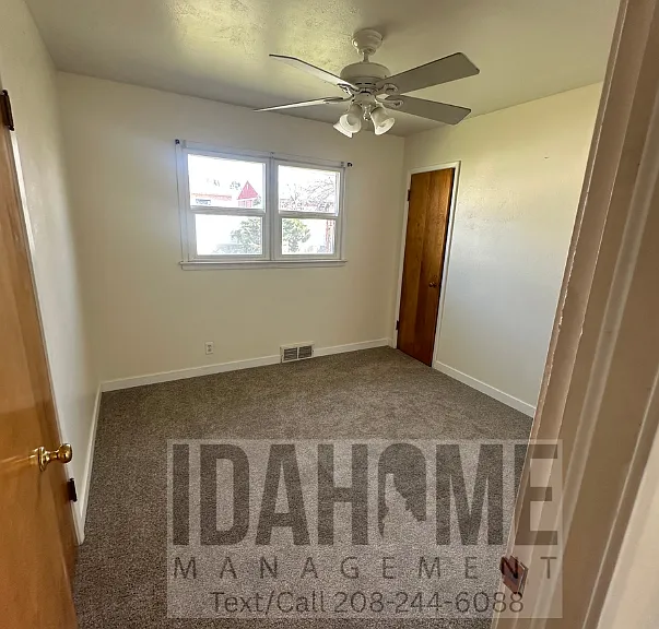 552 Euclid Ave — Photo 14