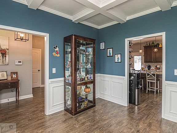 4th image of 107 Doral Dr