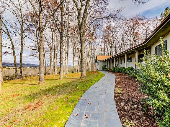 2nd image of 287 Martins Ln
