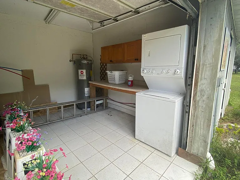 2141 B Rd #STUDIO — Photo 6