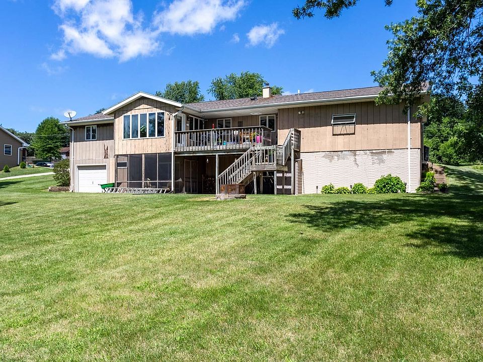 15926 Asbury Rd, Dubuque, IA 52002 Zillow