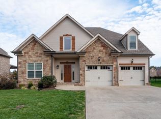 1089 Willow Cir, Clarksville, TN