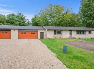 1652 Brandywine Ln, Dixon, IL 61021