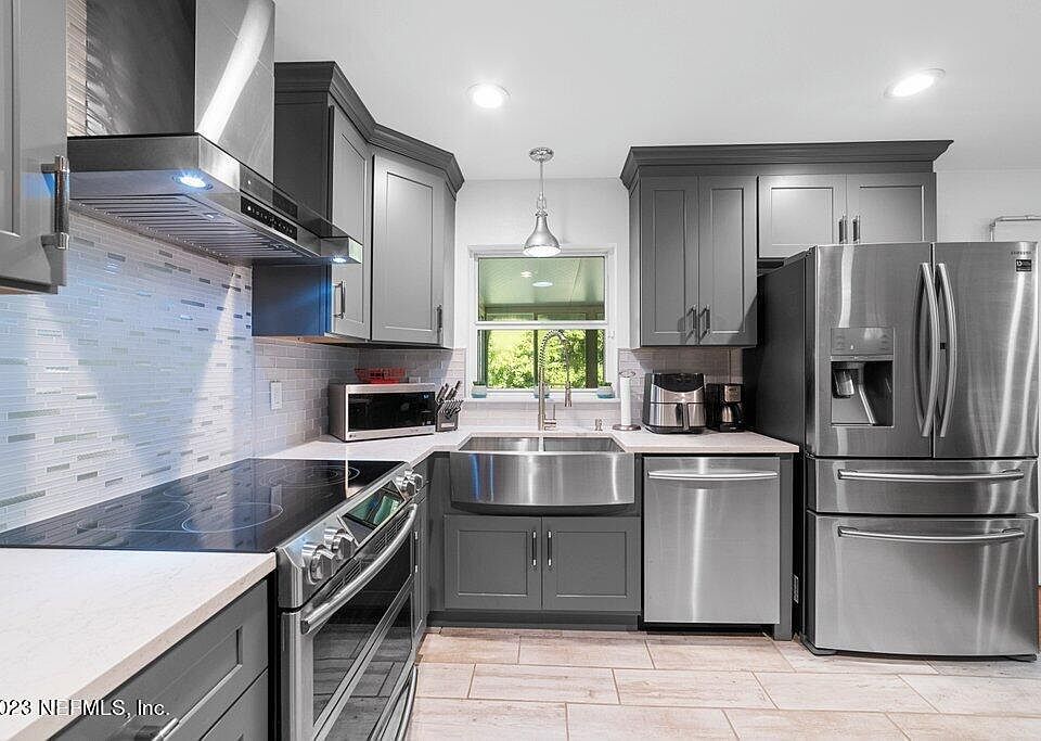 1st image of 7015 BONNIE BRAE Lane