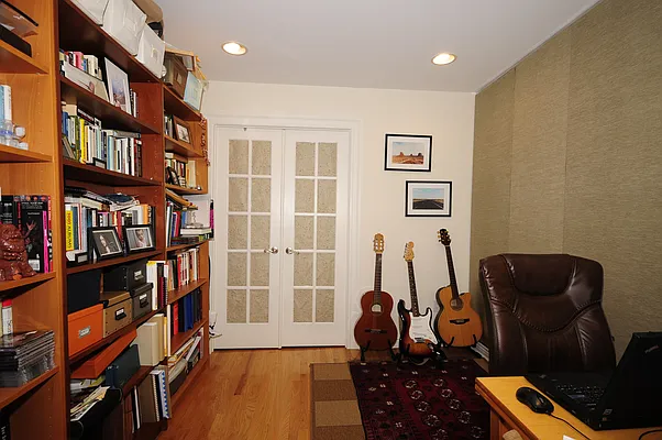 Rented by Urban Spaces Realty Group | media 14
