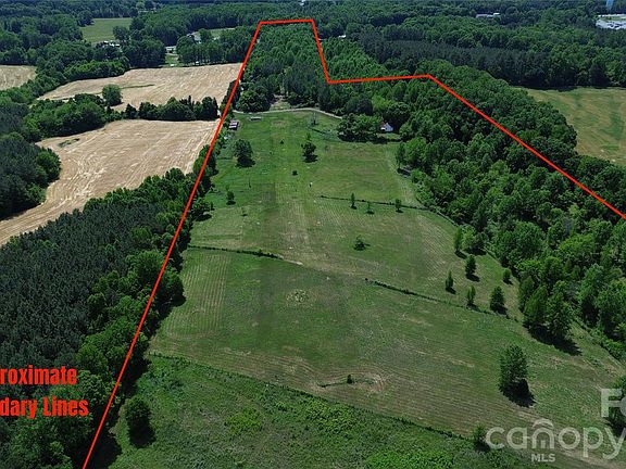 5th image of 170 Beagle Club Rd