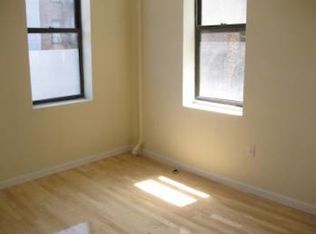 676 9th Ave, New York, NY 10036