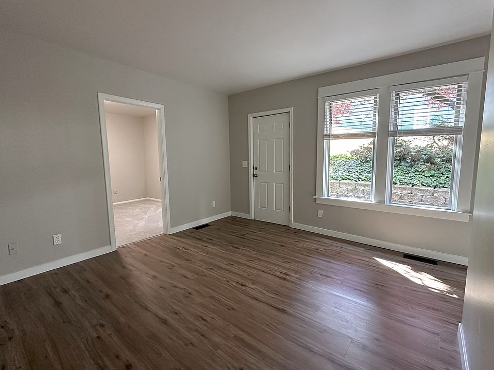 1st image of 3837 23rd Ave W #5